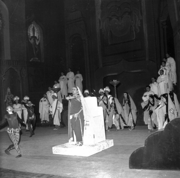 Cration en Italie au Teatro di San Carlo (Naples), fvrier 1952, de Padmvati d'Albert Roussel.